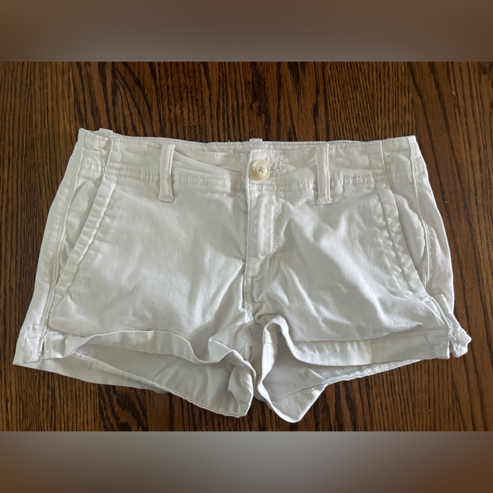 American eagle super stretch white denim shorts